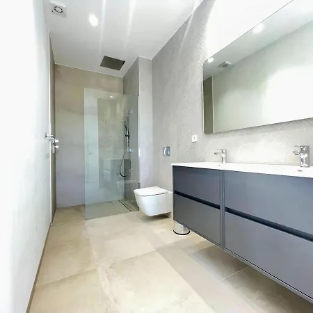 Modern 4 Bed With Pool Lc4 Villa *